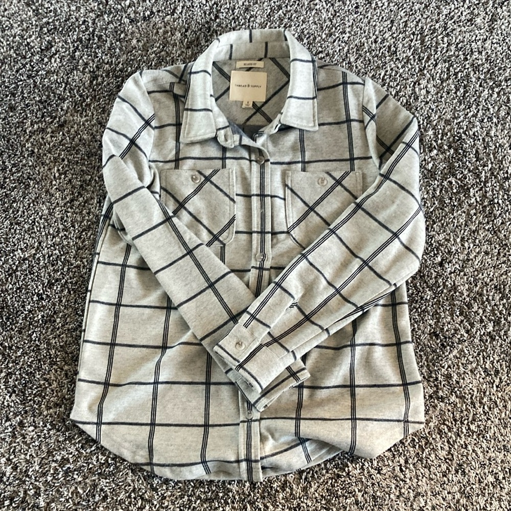 Women’s button up shirt